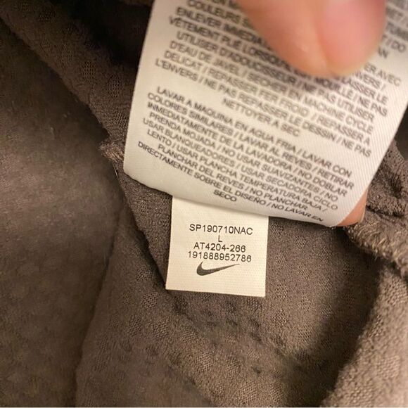 Nike Therma fleece crop Running Top AT4204-266 CREW LONG SLEEVE brown L - Picture 8 of 11